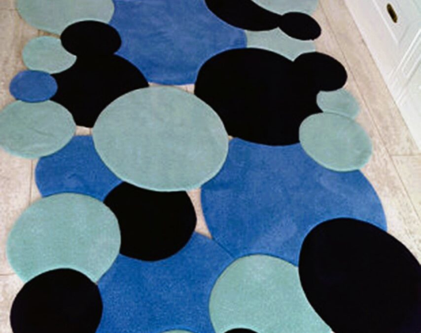 Carpet Circles – handmade wool rug with overlapping circles