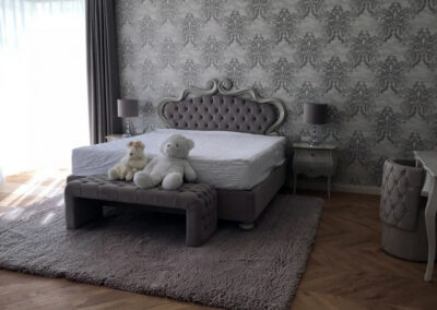 Fluffy bedroom rug beige brown handmade