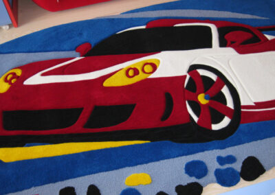 Supercar-shaped children’s rug – close-up front view